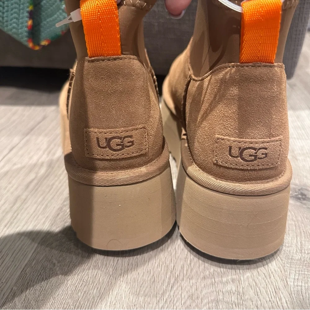 UGG classic Mini Dipper Chestnut Platform Boots NEW